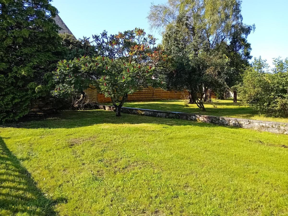 La Fromagerie Maison Lumineuse Et Spacieuse Beau Sejour 5 Ch 2 Wc 1 Sdb Grand Jardin Clos 5Mn A Pied Commerces 10 Mn Plage Omaha Beach Proche Plages Du Debarquement Trevieres Exterior foto